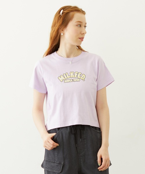 MILKFED.(ミルクフェド)の「GRADIENT LOGO COMPACT S/S TEE(Tシャツ/カットソー・レディース・ブラック/ライトパープル/オートミール・M/S)」の3枚目の写真
