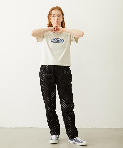MILKFED.(ミルクフェド)の「GRADIENT LOGO COMPACT S/S TEE(Tシャツ/カットソー・レディース・ブラック/ライトパープル/オートミール・M/S)」の7枚目の写真