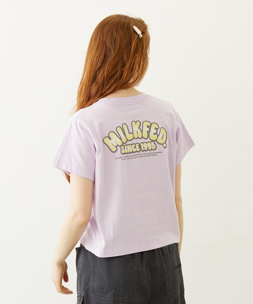 MILKFED.(ミルクフェド)の「GRADIENT LOGO COMPACT S/S TEE(Tシャツ/カットソー・レディース・ブラック/ライトパープル/オートミール・M/S)」の18枚目の写真