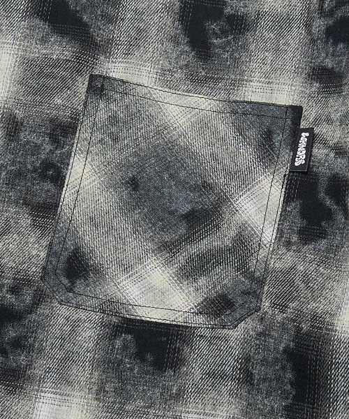 WKNDRS(ウィーキャンドース)の「CHECKERED BLEACH SHIRT (BLACK)(シャツ/ブラウス・レディース・その他・X-LARGE/MEDIUM/LARGE)」の4枚目の写真