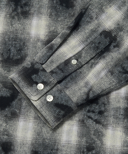 WKNDRS(ウィーキャンドース)の「CHECKERED BLEACH SHIRT (BLACK)(シャツ/ブラウス・レディース・その他・X-LARGE/MEDIUM/LARGE)」の5枚目の写真