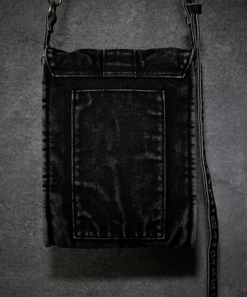 ADRER（アドラー）の「Vintage Denim Shoulder Bag / ヴィンテージデニムショルダーバッグ（ショルダーバッグ・メンズ・ブラック・FREE）」の15枚目の写真