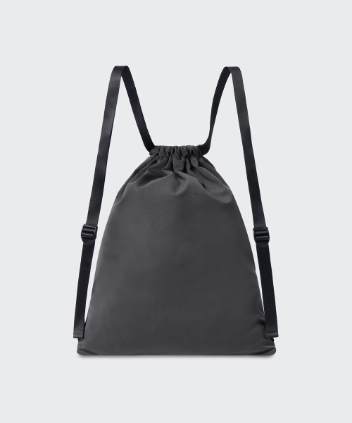 MUSINSA STANDARD（ムシンサスタンダード）の「TR ミニマルドローストリングバックパック [グレー]（バックパック/リュック・レディース・その他・FREE）」の5枚目の写真