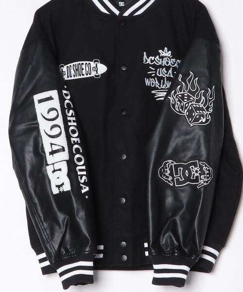 DC SHOES（ディーシーシューズ）の「ディーシーシューズ  25 VARSITY JACKET アウトドアカジュアル ジャケット（スタジャン・メンズ・ブラック/ベージュ・LL/M/L）」の4枚目の写真