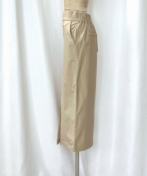 Q（キュー）の「裏起毛ストレッチタイトスカート（スカート・レディース・ブラック/チャコールグレー/ライトベージュ・MEDIUM）」の11枚目の写真