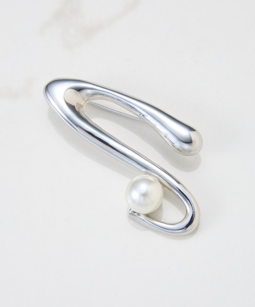 COLLAGE GALLARDAGALANTE(コラージュガリャルダガランテ)の「PAPILLONNER/パールニュアンスブローチ/セレモニー(ブローチ/コサージュ・レディース・シルバー/ゴールド・FREE)」の9枚目の写真