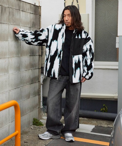 Calvin Klein(カルバン・クライン)の「Calvin Klein/カルバンクライン LS JACQUARD 3 SHERPA JACKET ブランドロゴ ジャガード シェルパジャケット(ブルゾン・メンズ・ブラック・M/L/XL)」の12枚目の写真