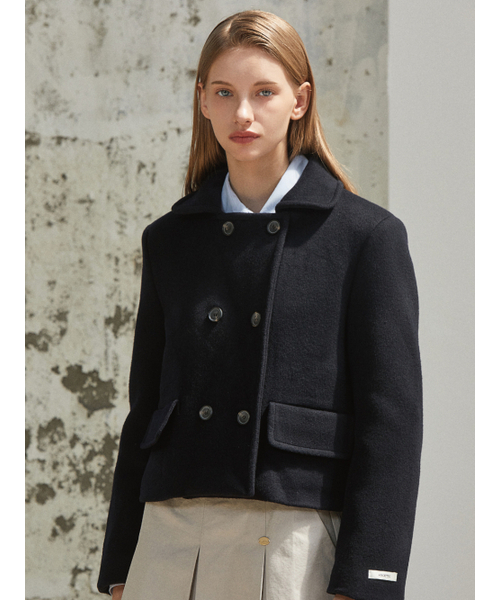 ANOETIC(アノエティック)の「WOOL DOUBLE CROP COAT_NAVY(チェスターコート・レディース・ネイビー・FREE)」の1枚目の写真