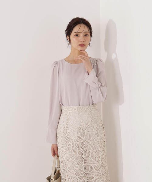 PROPORTION BODY DRESSING(プロポーションボディドレッシング)の「パール付きニュアンスネックブラウス / 1216110003(シャツ/ブラウス・レディース・ピンク/ホワイト系その他/ダークグレー・MEDIUM/SMALL)」の20枚目の写真