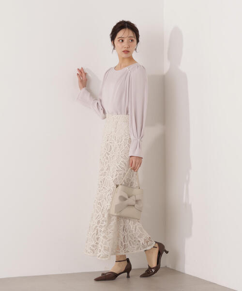 PROPORTION BODY DRESSING(プロポーションボディドレッシング)の「パール付きニュアンスネックブラウス / 1216110003(シャツ/ブラウス・レディース・ピンク/ホワイト系その他/ダークグレー・MEDIUM/SMALL)」の15枚目の写真
