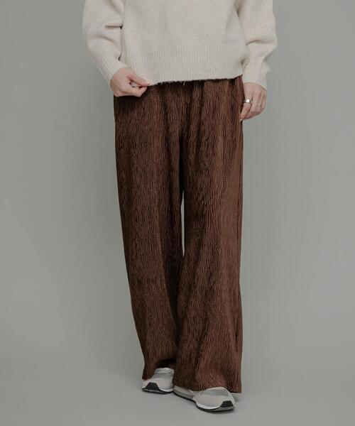 URBAN RESEARCH Sonny Label（アーバンリサーチサニーレーベル）の「ベロアプリーツイージーカットパンツ（その他パンツ・レディース・チャコールグレー/ホワイト系その他/ブラウン・FREE）」の15枚目の写真