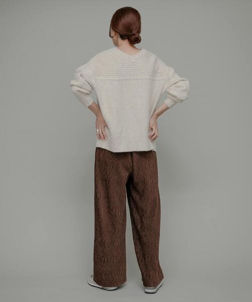 URBAN RESEARCH Sonny Label(アーバンリサーチサニーレーベル)の「ベロアプリーツイージーカットパンツ(その他パンツ・レディース・チャコールグレー/ホワイト系その他/ブラウン・FREE)」の14枚目の写真