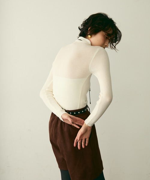 Trish（トリッシュ）の「タートルネックリブ編みニットプルオーバー（ニット/セーター・レディース・ホワイト/チャコールグレー/ブラック/ブラウン/アイボリー・FREE）」の17枚目の写真