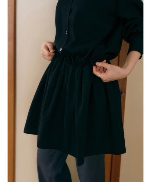 Yuje(ユジェ)の「HEMLINE DRESS (2color)(ワンピース・レディース・ブラック/アイボリー・FREE)」の17枚目の写真