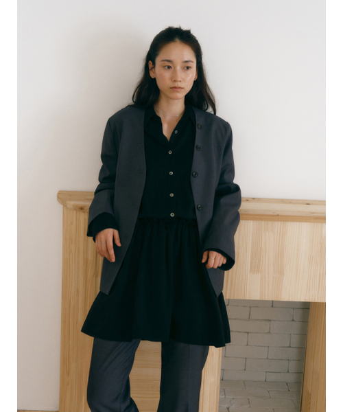 Yuje(ユジェ)の「HEMLINE DRESS (2color)(ワンピース・レディース・ブラック/アイボリー・FREE)」の21枚目の写真