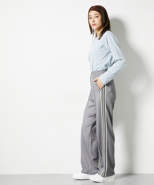 slattgir（スラットジール）の「高身長　サイドラインストレートジャージパンツ（UVカット・吸汗速乾・抗菌防臭・毛玉対策）（トールサイズ）（その他パンツ・レディース・ネイビー/ブラック/グレー・TM/TL/TLL/T3L/T4L/T5L）」の17枚目の写真