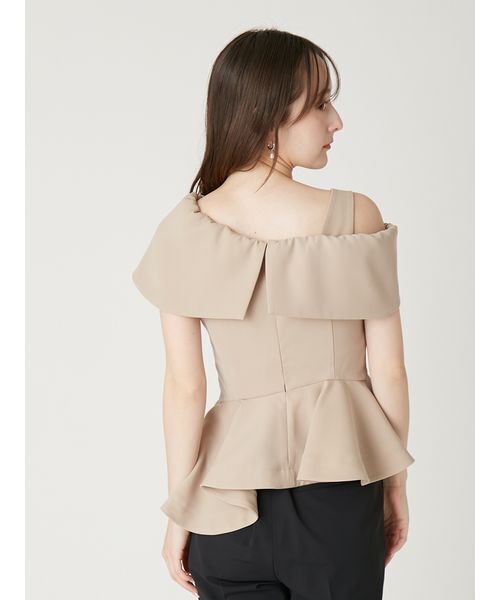 FRAY I.D(フレイアイディー)の「オフショルカラーアシメペプラムトップス(Tシャツ/カットソー・レディース・ブラック/ベージュ/ドット・0/1)」の13枚目の写真