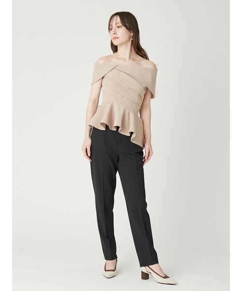 FRAY I.D(フレイアイディー)の「オフショルカラーアシメペプラムトップス(Tシャツ/カットソー・レディース・ブラック/ベージュ/ドット・0/1)」の10枚目の写真