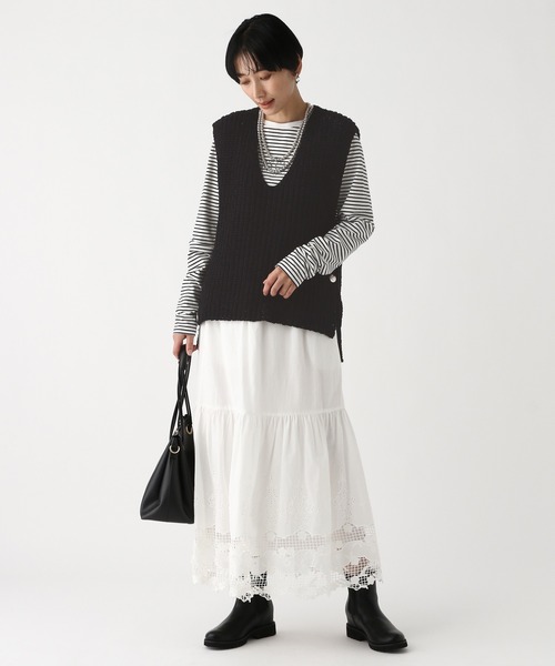 Elura（エルーラ）の「テープヤーンベスト/643325（ベスト・レディース・オフホワイト/ブラック・FREE）」の11枚目の写真