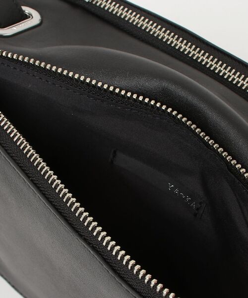 YArKA（ヤーカ）の「【YArKA/ヤーカ】real leather 2way bag [Alnitak10] / 2wayデザインバッグ（ショルダーバッグ・レディース・ブラック・FREE）」の21枚目の写真