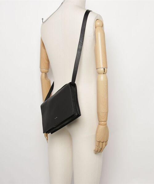 YArKA（ヤーカ）の「【YArKA/ヤーカ】real leather 2way bag [Alnitak10] / 2wayデザインバッグ（ショルダーバッグ・レディース・ブラック・FREE）」の22枚目の写真