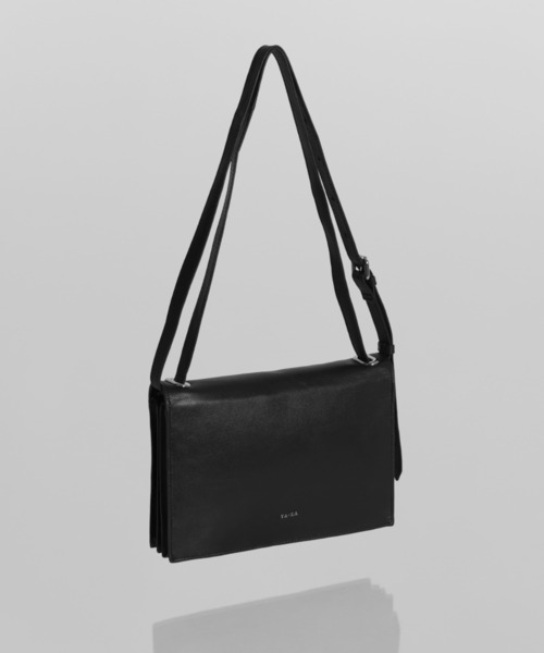 YArKA（ヤーカ）の「【YArKA/ヤーカ】real leather 2way bag [Alnitak10] / 2wayデザインバッグ（ショルダーバッグ・レディース・ブラック・FREE）」の13枚目の写真