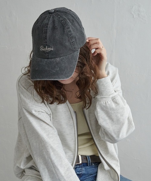 Dickies(ディッキーズ)の「Dickies ディッキーズ 刺繍ロゴキャップ(キャップ・レディース・ブラック/オフホワイト/ピンク/チャコール/ベージュ・FREE)」の3枚目の写真