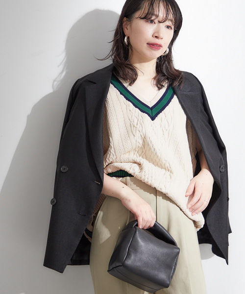 journal standard L'essage（ジャーナルスタンダードレサージュ）の「《追加》別注【ILL ONE EIGHTY/イル ワンエイティ】TILDEN VEST：ベスト（ベスト・レディース・ブラウン/グリーン/ブラック・MEDIUM）」の10枚目の写真