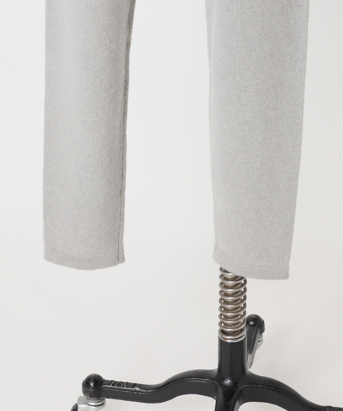 JOURNAL STANDARD（ジャーナルスタンダード）の「別注【Ayumi.Hamamoto×JOURNALSTANDARD】A/H BabyAlpacaMixJumpsuit（つなぎ/オールインワン・レディース・グレー・FREE）」の6枚目の写真