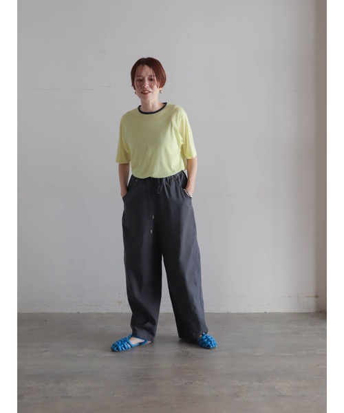 FIL DE FER（フィルデフェール）の「【予約】リヨセルコットンコード　ゆるカーブパンツ（その他パンツ・レディース・ベージュ/チャコールグレー・FREE）」の12枚目の写真