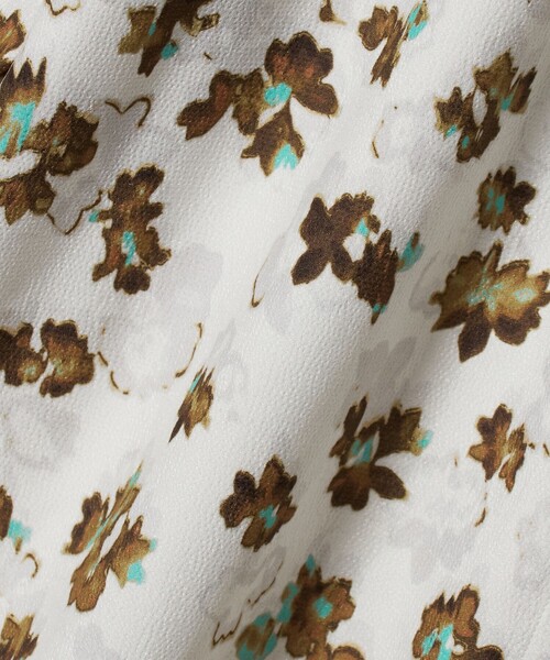 BEAUTY&YOUTH UNITED ARROWS（ビューティーアンドユースユナイテッドアローズ）の「フラワープリント バンドカラーシャツ ウォッシャブル（シャツ/ブラウス・レディース・ネイビー/オフホワイト・FREE）」の9枚目の写真