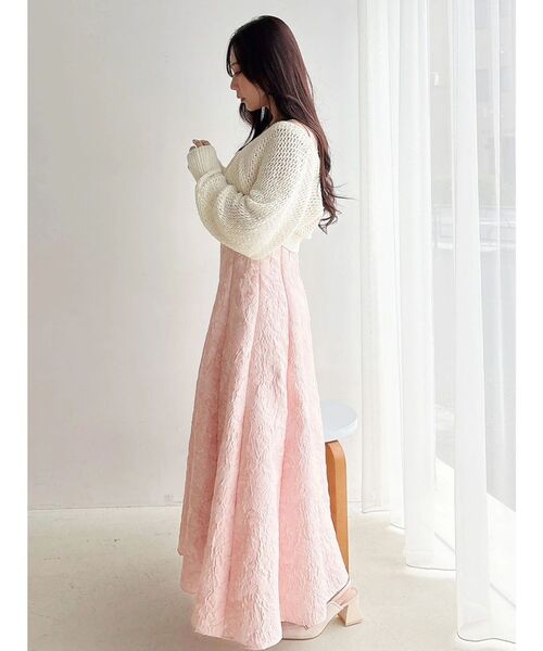 MERCURYDUO(マーキュリーデュオ)の「クリアボタン使いボレロ(カーディガン/ボレロ・レディース・オフホワイト/ブラック/ブルー・FREE)」の12枚目の写真