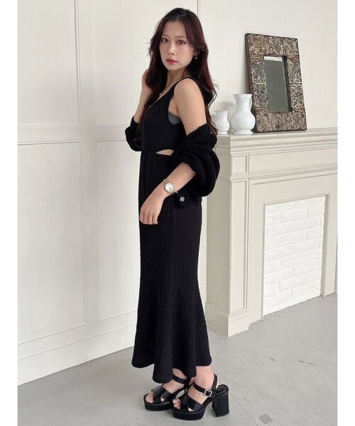 MERCURYDUO(マーキュリーデュオ)の「クリアボタン使いボレロ(カーディガン/ボレロ・レディース・オフホワイト/ブラック/ブルー・FREE)」の18枚目の写真