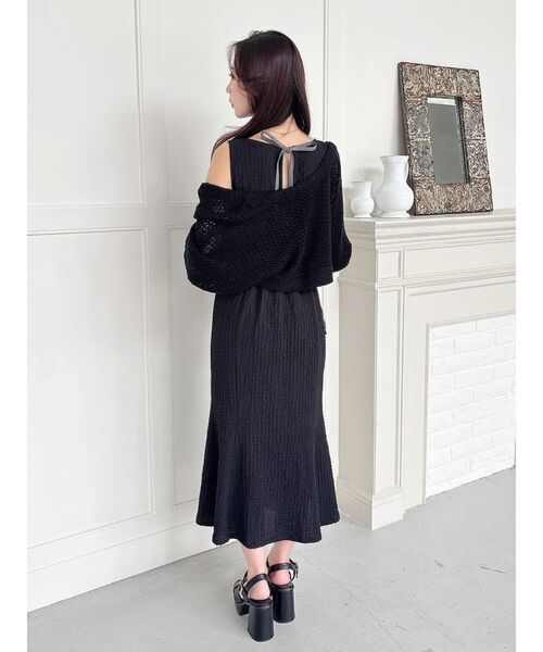 MERCURYDUO(マーキュリーデュオ)の「クリアボタン使いボレロ(カーディガン/ボレロ・レディース・オフホワイト/ブラック/ブルー・FREE)」の20枚目の写真