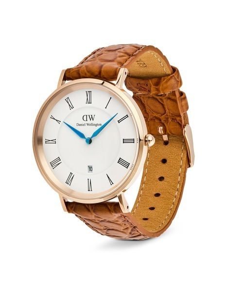 Daniel Wellington(ダニエルウェリントン)の「Classic Roman Numerals Date 40MM 本革 メンズ腕時計(アナログ腕時計・メンズ・ブラック×ゴールド/ダークブラウン系/グリーン/ダークブラウン系1/ダークブラウン系2/ブラック/ブラック×シルバー/ライトブラウン・40mm)」の15枚目の写真
