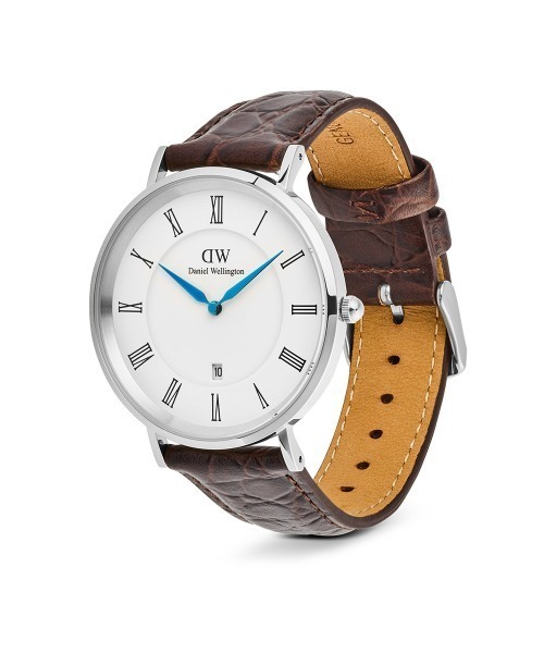 Daniel Wellington(ダニエルウェリントン)の「Classic Roman Numerals Date 40MM 本革 メンズ腕時計(アナログ腕時計・メンズ・ブラック×ゴールド/ダークブラウン系/グリーン/ダークブラウン系1/ダークブラウン系2/ブラック/ブラック×シルバー/ライトブラウン・40mm)」の21枚目の写真