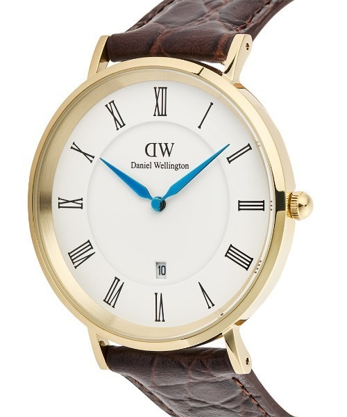 Daniel Wellington(ダニエルウェリントン)の「Classic Roman Numerals Date 40MM 本革 メンズ腕時計(アナログ腕時計・メンズ・ブラック×ゴールド/ダークブラウン系/グリーン/ダークブラウン系1/ダークブラウン系2/ブラック/ブラック×シルバー/ライトブラウン・40mm)」の20枚目の写真