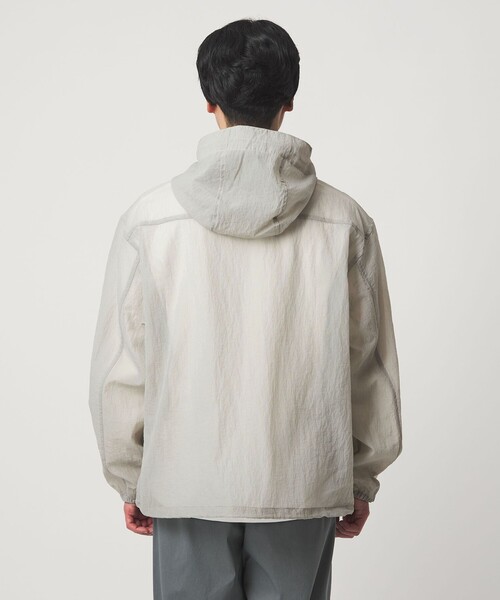 green label relaxing(グリーンレーベルリラクシング)の「シアー リップ ジップ パーカー(ブルゾン・メンズ・ライトグレー/ブラック・L/M/XL)」の15枚目の写真