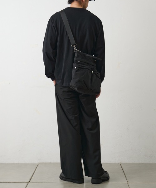 COLONY 2139（コロニートゥーワンスリーナイン）の「マルチポケットヘルメットバッグ（トートバッグ・メンズ・カーキ/ブラック・FREE）」の9枚目の写真