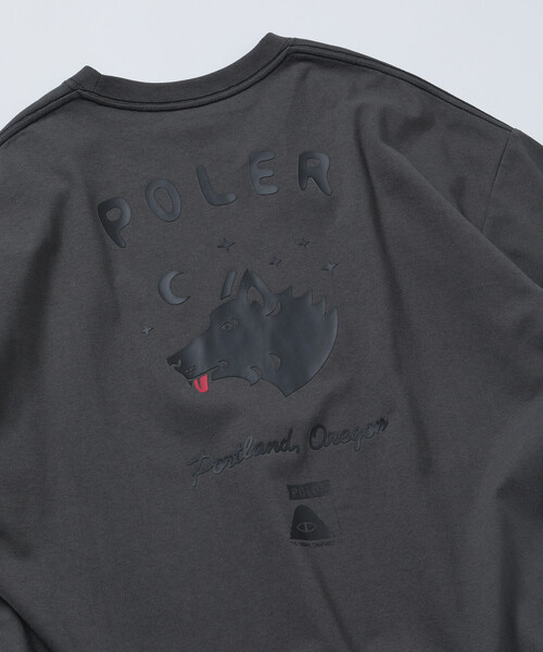 FREAK'S STORE(フリークスストア)の「限定展開 POLeR×FREAK'S STORE/ポーラー 別注 ビッグシルエット ウルフフェイス バックプリント Tシャツ(Tシャツ/カットソー・メンズ・ブラック/ホワイト/アッシュグレー/スミクロ・MEDIUM/SMALL/LARGE)」の21枚目の写真