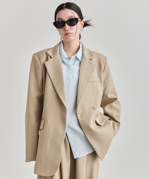 NUJOH(ヌゾ)の「Double Button Tailored Jacket / ダブルボタンテーラードジャケット(テーラードジャケット・レディース・クリーム/ブラック/ベージュ・FREE)」の22枚目の写真