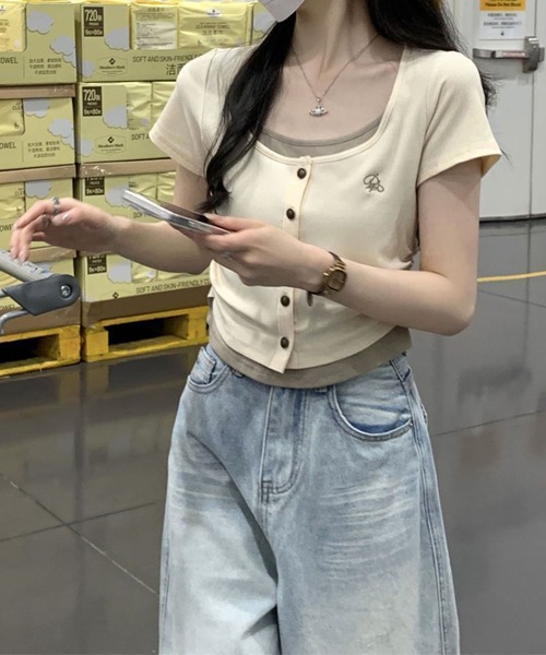 GLAMOROUS JANE(グラマラスジェーン)の「レイヤードフロントボタンテレコTシャツ(Tシャツ/カットソー・レディース・ベージュ/アイボリー・FREE)」の4枚目の写真