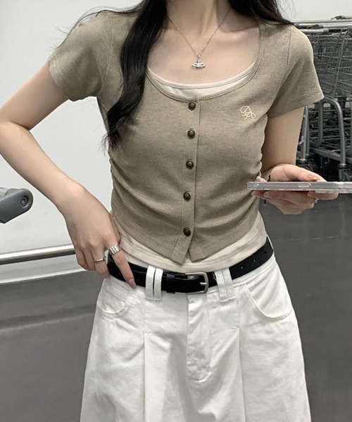 GLAMOROUS JANE(グラマラスジェーン)の「レイヤードフロントボタンテレコTシャツ(Tシャツ/カットソー・レディース・ベージュ/アイボリー・FREE)」の13枚目の写真