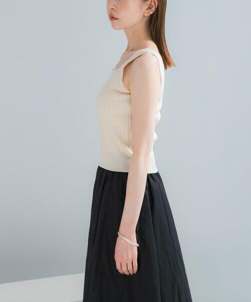 URBAN RESEARCH ROSSO WOMEN(アーバンリサーチ ロッソ)の「ELENDEEK BI COLOR ENSEMBLE KNIT(ニット/セーター・レディース・ラベンダー/アイボリー/ブラック・FREE)」の21枚目の写真