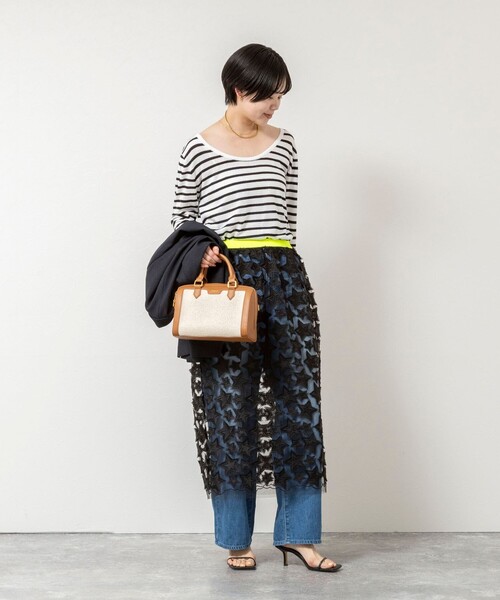 Rie Miller（リエミラー）の「ウォッシャブルブークレーボーダーバックUネックプルオーバー（ニット/セーター・レディース・イエロー系その他3/ホワイト系その他4/パープル系その他3・38）」の21枚目の写真