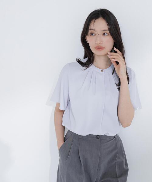 NATURAL BEAUTY BASIC(ナチュラルビューティーベーシック)の「◇フロントタックフレアスリーブブラウス(シャツ/ブラウス・レディース・ベージュ/ダークブルー/オフホワイト/ブルー・SMALL/MEDIUM)」の4枚目の写真