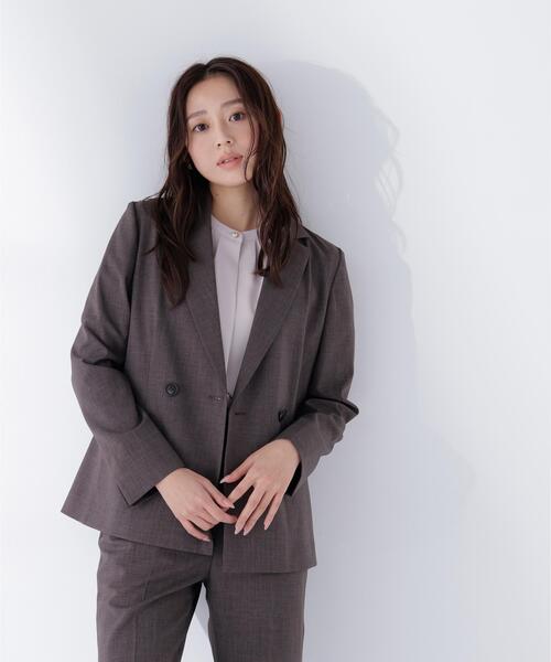 NATURAL BEAUTY BASIC(ナチュラルビューティーベーシック)の「◇フロントタックフレアスリーブブラウス(シャツ/ブラウス・レディース・ベージュ/ダークブルー/オフホワイト/ブルー・SMALL/MEDIUM)」の20枚目の写真