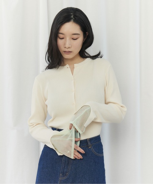 CIEL'AIR(シエルエアー)の「BICOLOR SLEEVE TOP(バイカラースリーブトップ)(ニット/セーター・レディース・チャコールグレー/アイボリー・FREE)」の1枚目の写真