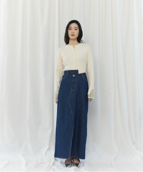 CIEL'AIR(シエルエアー)の「BICOLOR SLEEVE TOP(バイカラースリーブトップ)(ニット/セーター・レディース・チャコールグレー/アイボリー・FREE)」の7枚目の写真