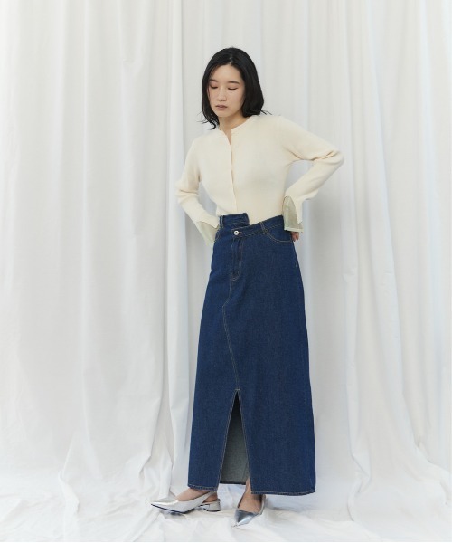CIEL'AIR(シエルエアー)の「BICOLOR SLEEVE TOP(バイカラースリーブトップ)(ニット/セーター・レディース・チャコールグレー/アイボリー・FREE)」の8枚目の写真